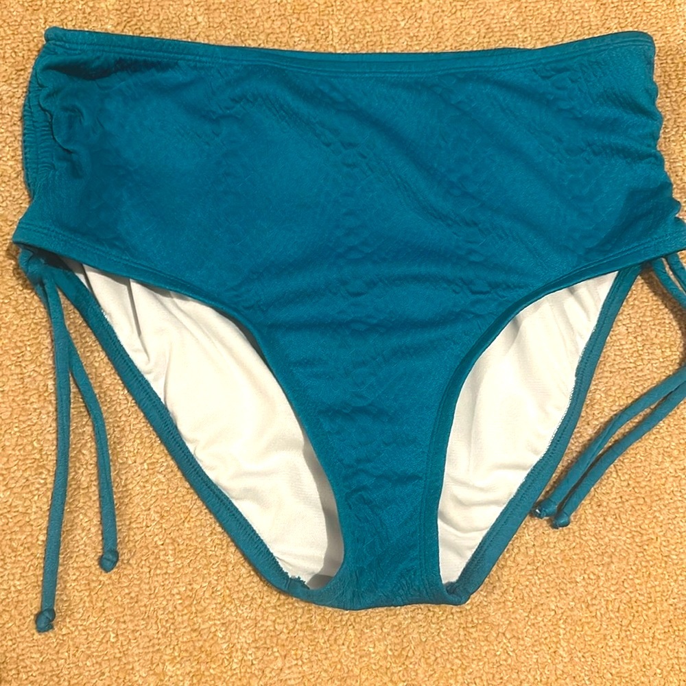 Freshwater snakeskin texture size large bikini bottoms - side ties
